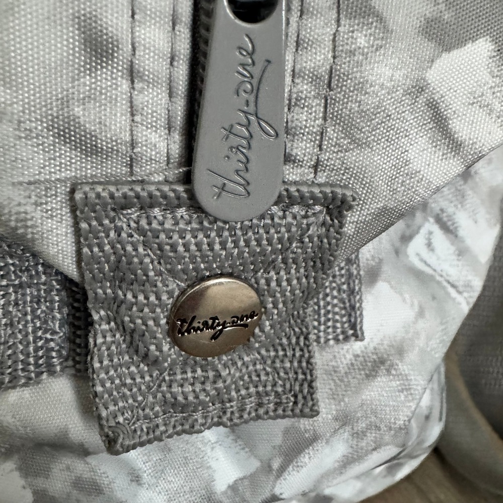 Thirty-One Fresh Market Thermal Tote Bag Gray White Brushstroke Insulated Cooler - Picture 6 of 14